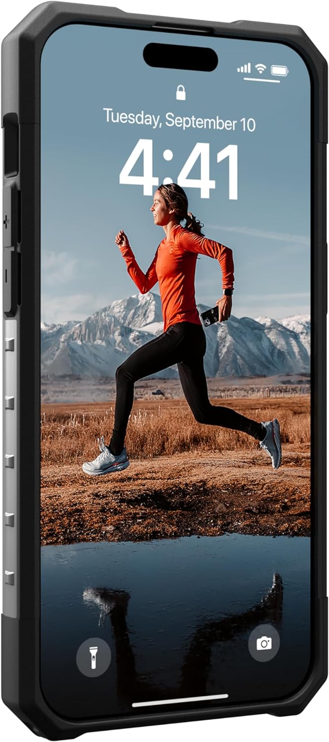 URBAN ARMOR GEAR Plasma Hülle kompatibel mit Apple iPhone 15 Pro Max [Wireless Charging kompatibles