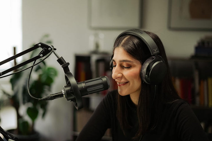 beyerdynamic M 70 PRO X Dynamisches Broadcast-Mikrofon für Streaming und Podcasting mit XLR-Anschlus