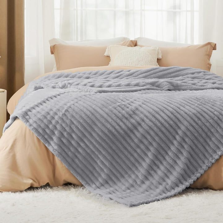 BEDSURE Kuscheldecke Flauschig Decke Fleecedecke – Weiche Warme Grobe Korddecke Gemütlicher Sofadeck