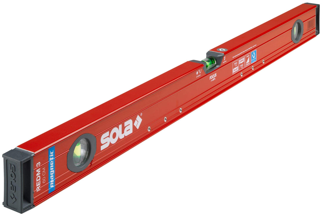 SOLA RedM 60 - Wasserwaage magnetisch 60 cm - starker Halt durch Neodym Magnete - Wasserwaage mit Ma