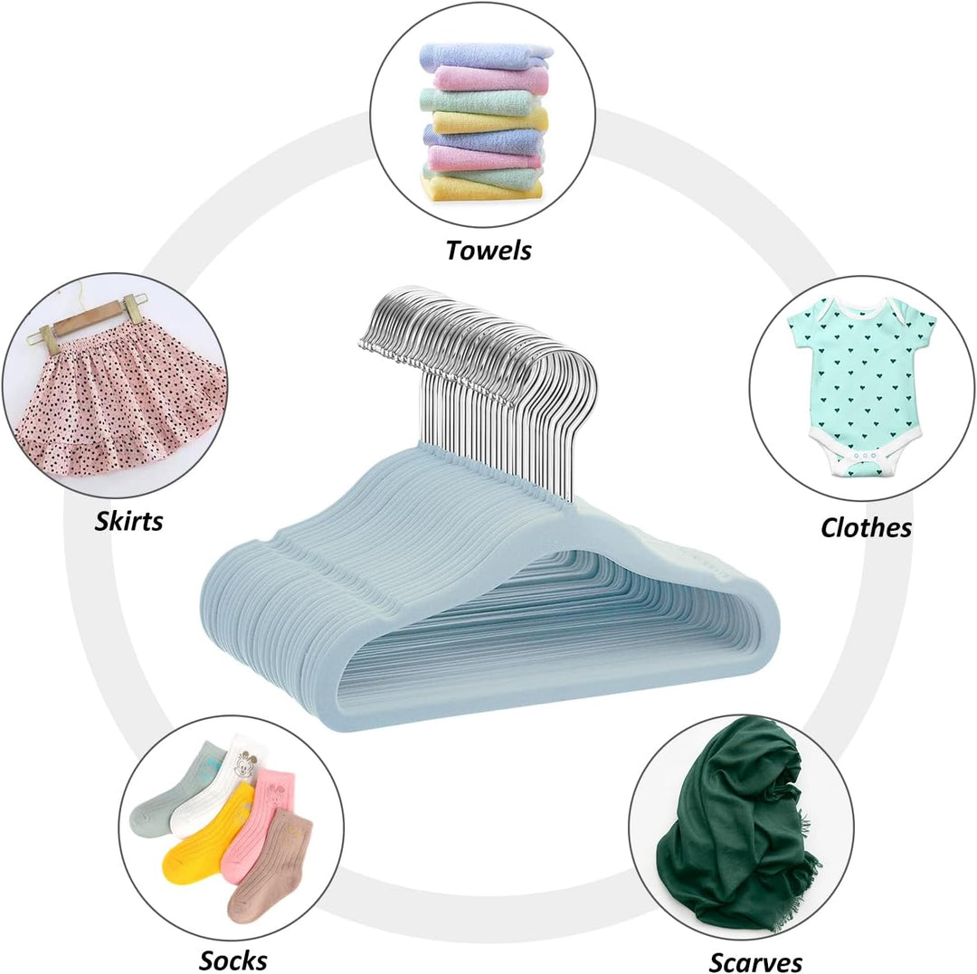 Mangokit Basics Kids Velvet Hangers 50 Pack, Anti-Rutsch-Baby-Bügel, platzsparende Nursery Kleiderbü