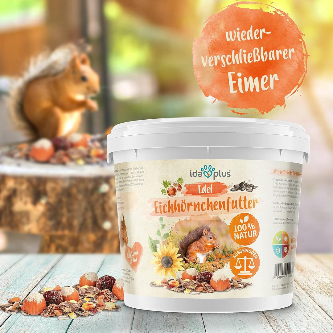 Ida Plus Edel Eichhörnchenfutter - 1000 g - Reich an Nüssen & Früchten - Ganzjahres Futter im Eimer