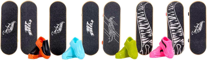 Hot Wheels Skate Rippin' Tricks Pack - 8 Fingerboards und 4 Paar Skateboard-Schuhe mit von Tony Hawk