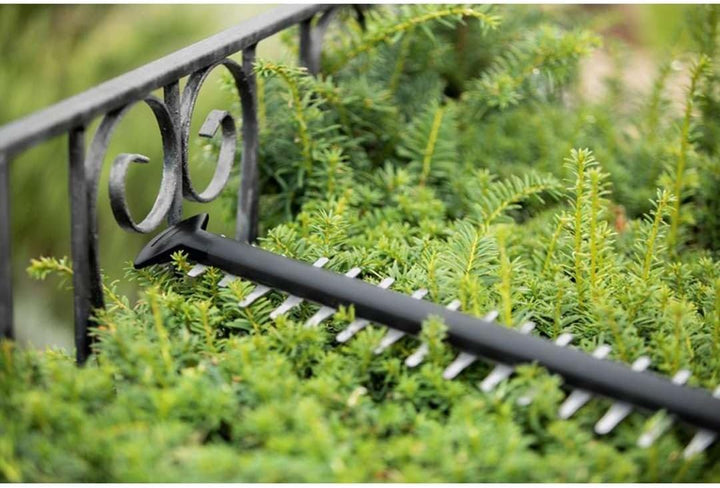Taille haies sans fil UniversalHedge Cut 18-55 Avec 2 Batteries Bosch