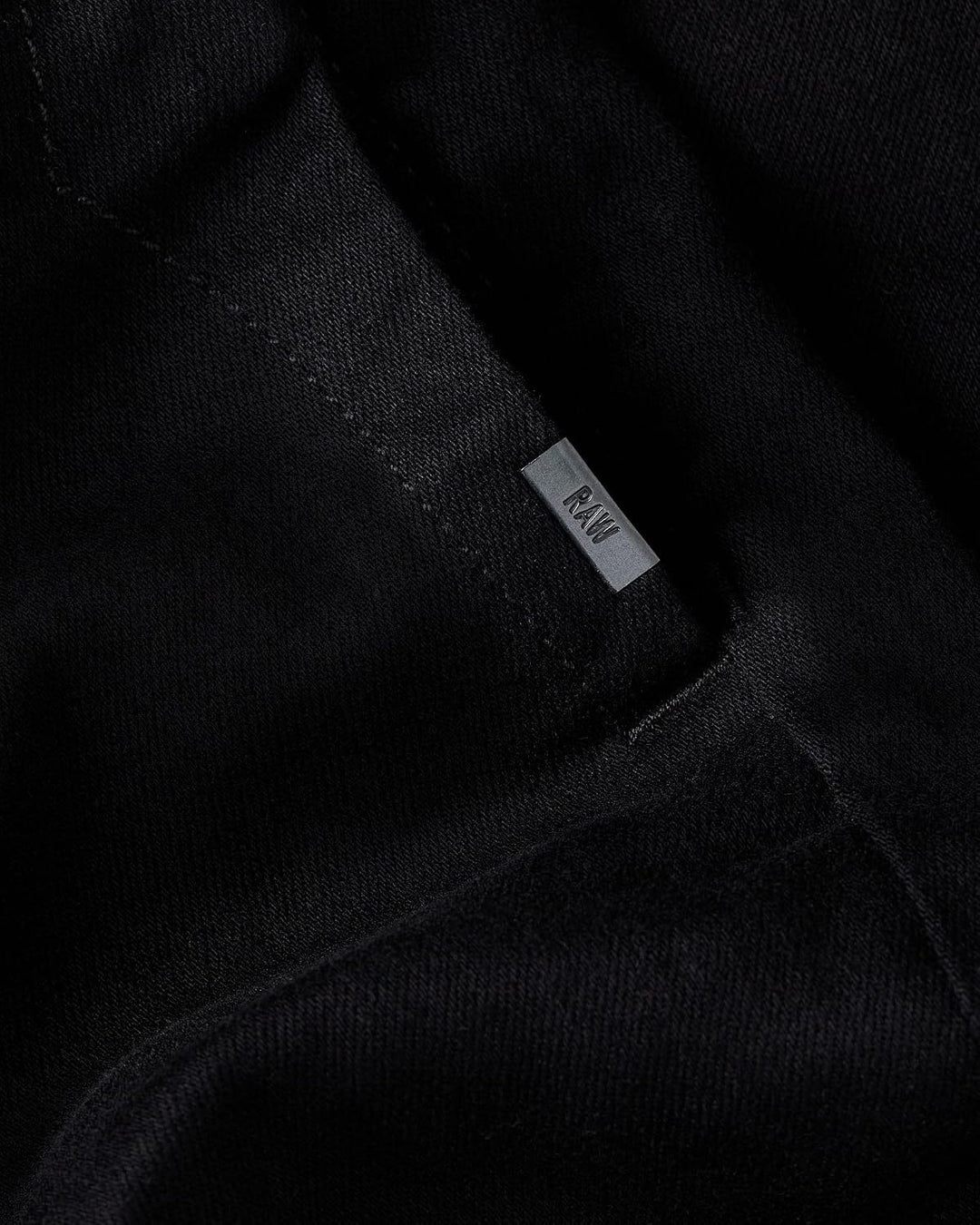 G-STAR RAW Herren D-Staq 3D Slim Jeans 26W / 30L Schwarz (Pitch Black D05385-b964-a810), 26W / 30L S