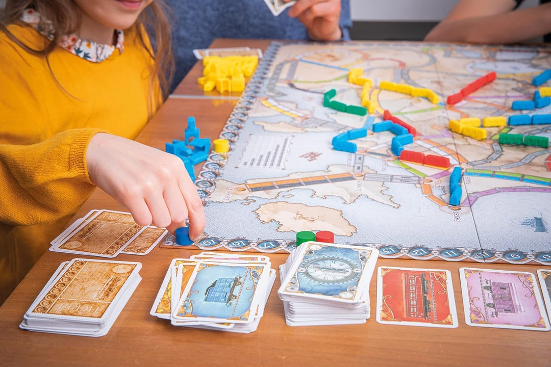 Days of Wonder | UNBOX NOW | Zug um Zug – Europa | Grundspiel | Familienspiel | Brettspiel | 2-5 Spi