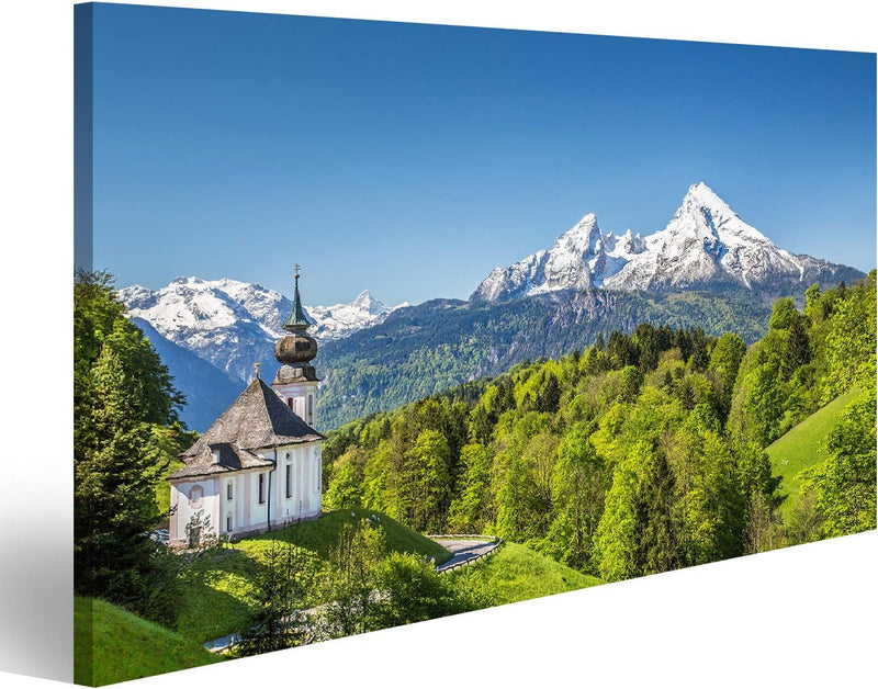 Bild Bilder auf Leinwand Schöne Berglandschaft in den bayerischen Alpen mit Wallfahrtskirche Maria G