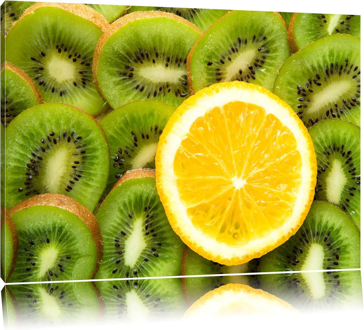 Orange verirrt in Kiwi Scheiben Format: 100x70 auf Leinwand, XXL riesige Bilder fertig gerahmt mit K