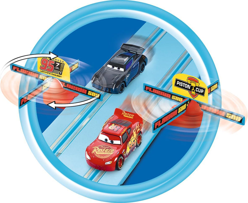 Carrera FIRST Disney Pixar Cars - Power Duell Autorennbahn für Kinder ab 3 Jahren I 2,4m Rennstrecke