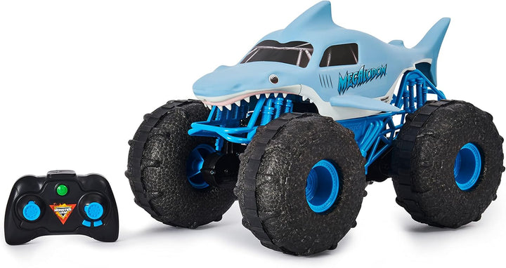Monster Jam Megalodon Storm, RC Truck, Amphibienfahrzeug in Hai-Optik für Land und Wasser, Massstab
