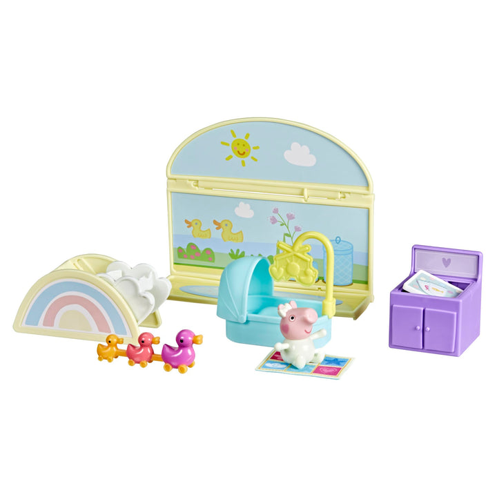 Peppa Wutz Evies Babyzimmer-Set mit 1 Figur und 7 Accessoires, passt zum Spielset Peppas grosses Hau