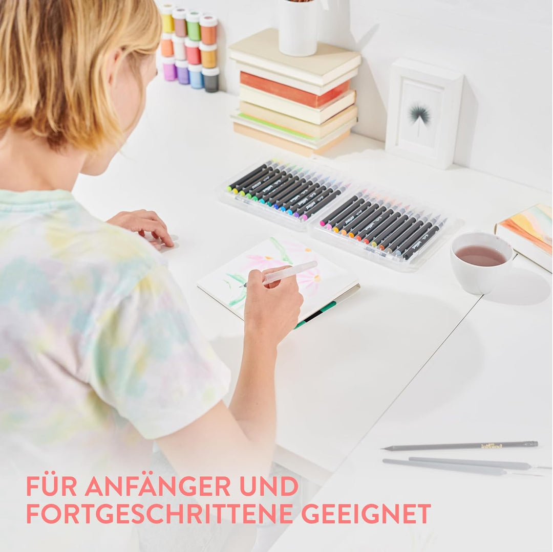 int!rend Brush Pen Set - 24 Aquarellstifte, 2 Wasserpinselstifte, 20 Blätter Aquarellpapier, 5 Schab