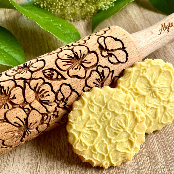 GARTENBLUMEN 3-er SET Kinder Nudelhölzer für hausgemachtes Gebäck. Teigrolle mit Blumen- Rosen, Saku