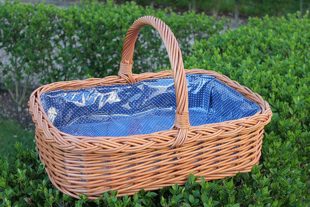 Tablett aus Weide mit Futter Blau mit weissen Punkten