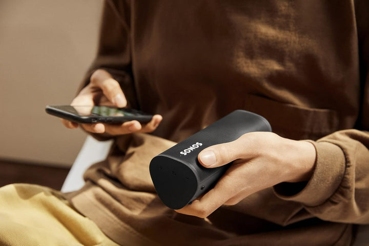 Sonos Roam SL (Weiss). Kompakte Grösse und hochwertiger Sound für zuhause und unterwegs mit diesem l
