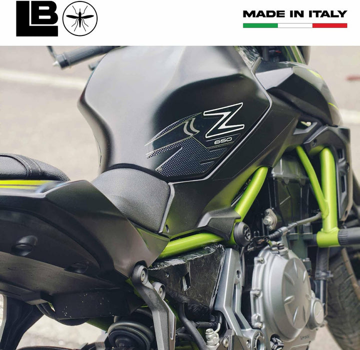 LABELBIKE 3D Motorrad Tankaufkleber kompatibel mit Kawasaki | Z650, Seitenschutz aus Kunstharz, krat