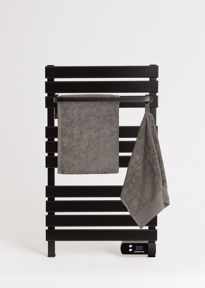 CREATE / WARM Towel 500W / Elektrischer Badheizkörper Schwarz mit Regal / 96,9x5x55cm / Für Boden od