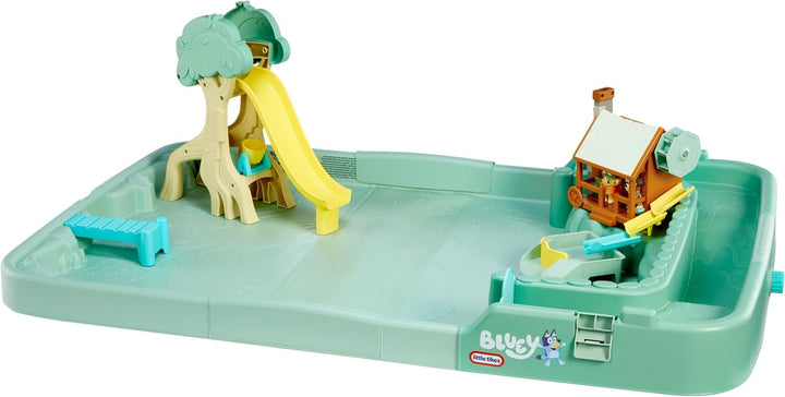 Little Tikes Bluey Bushland Adventure - mit 6 Zubehörteilen, Aktives Spielen mit Bluey, für Jungen u