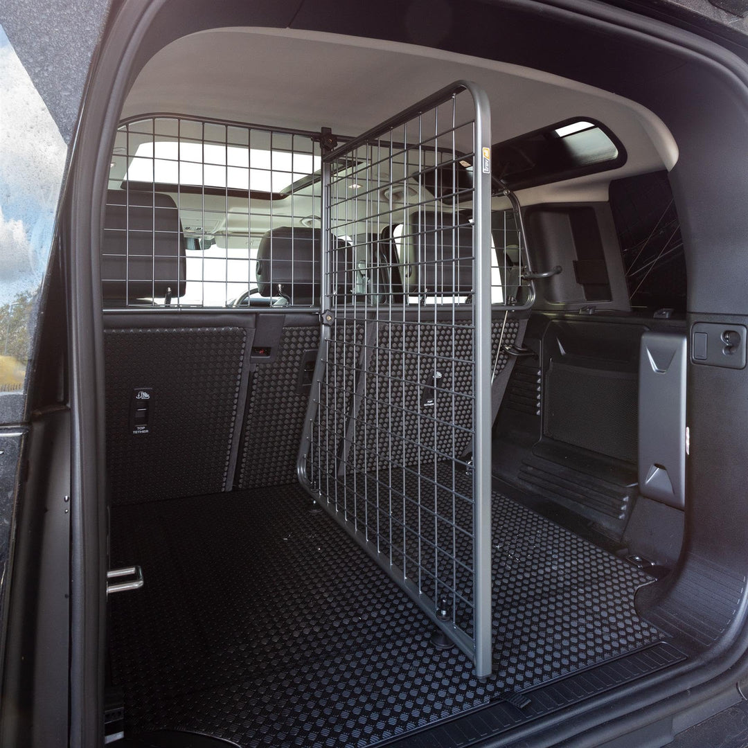 Travall Hundegitter &amp; Trenngitter für Land Rover Defender 110 (2019-) Fahrzeugspezifischer Hundeschu