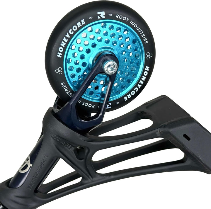 Root Industrie Air Honeycore 110mm Stunt-Scooter Rolle + Fantic26 Sticker (Sky Blue/Pu Schwarz) Sky