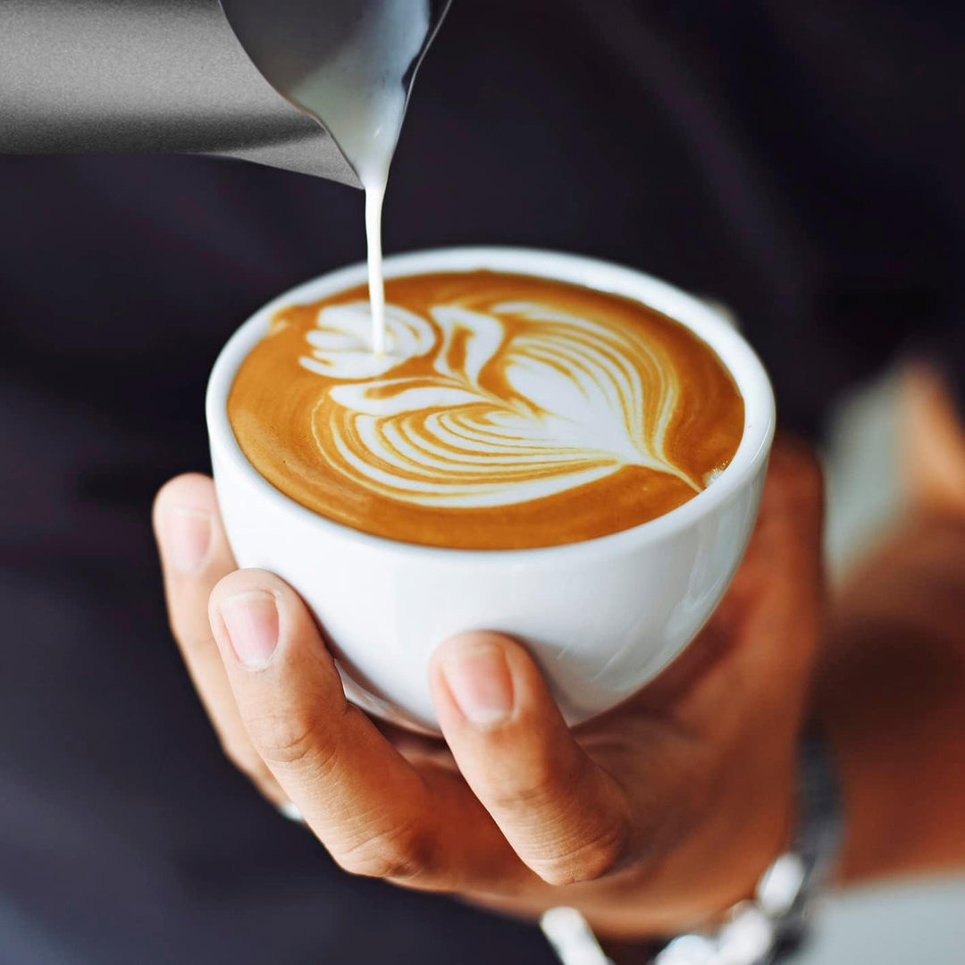 BEEM Milchkännchen – 500 ml | Edelstahl | Zum Aufschäumen von Milch | Tropffreier Ausguss | Für Sieb