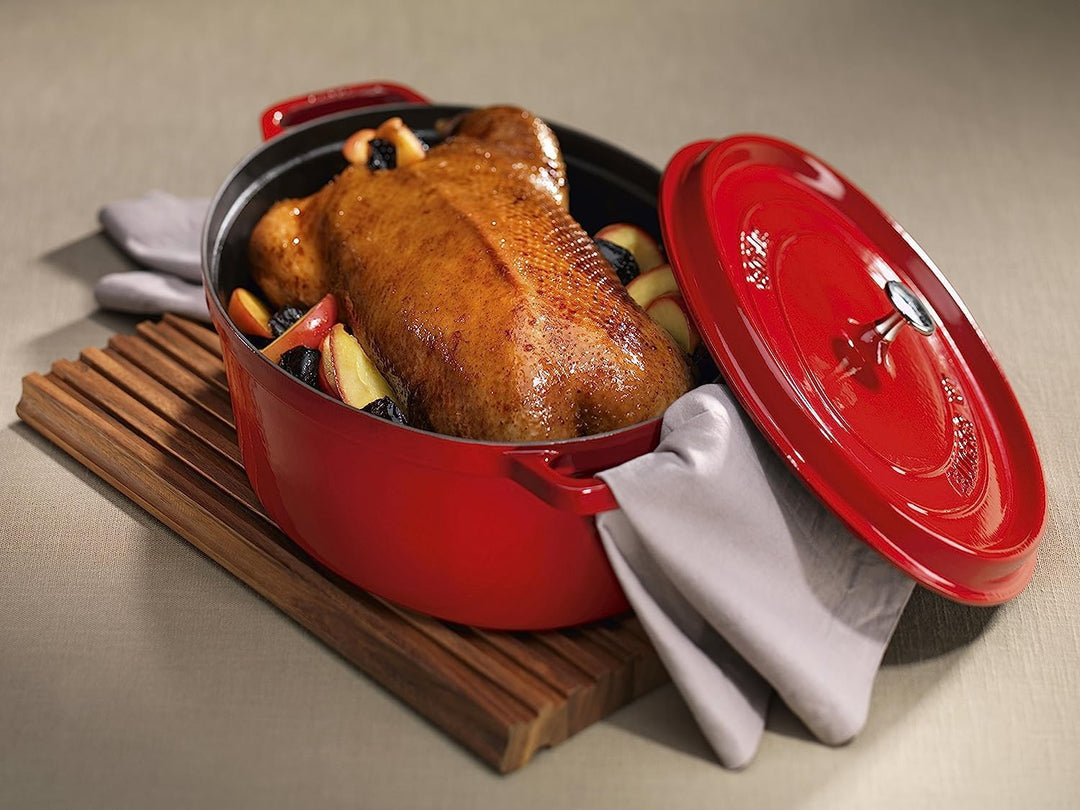 STAUB Gusseisen Bräter/Cocotte, Oval 33 cm, 6,7 L, Aromaregen Funktion, Für alle Herdarten geeignet,