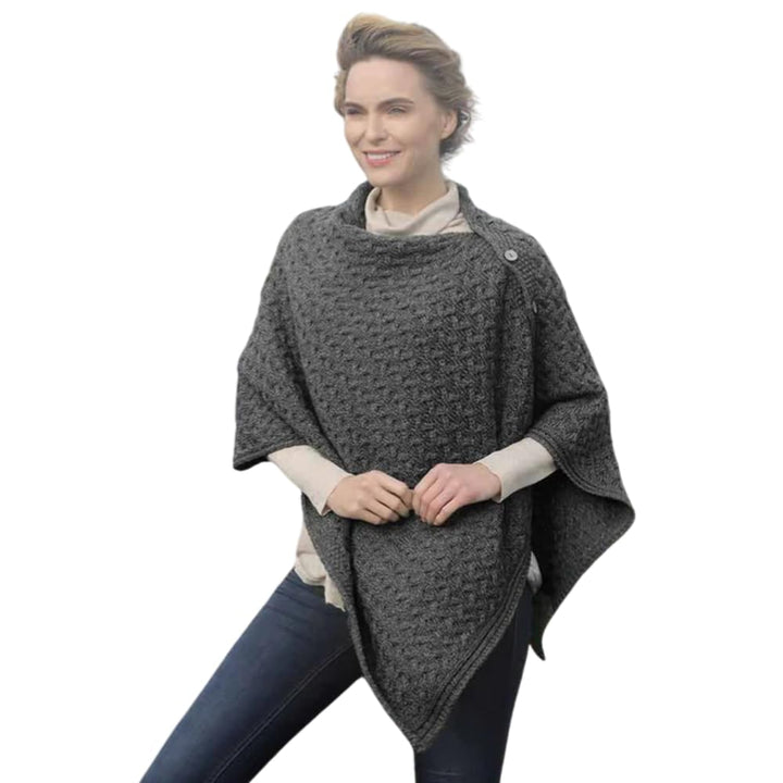 Irischer Aran Poncho Strickponcho Umhang Wollponcho aus 100% Merinowolle für Damen Einheitsgrösse Ho