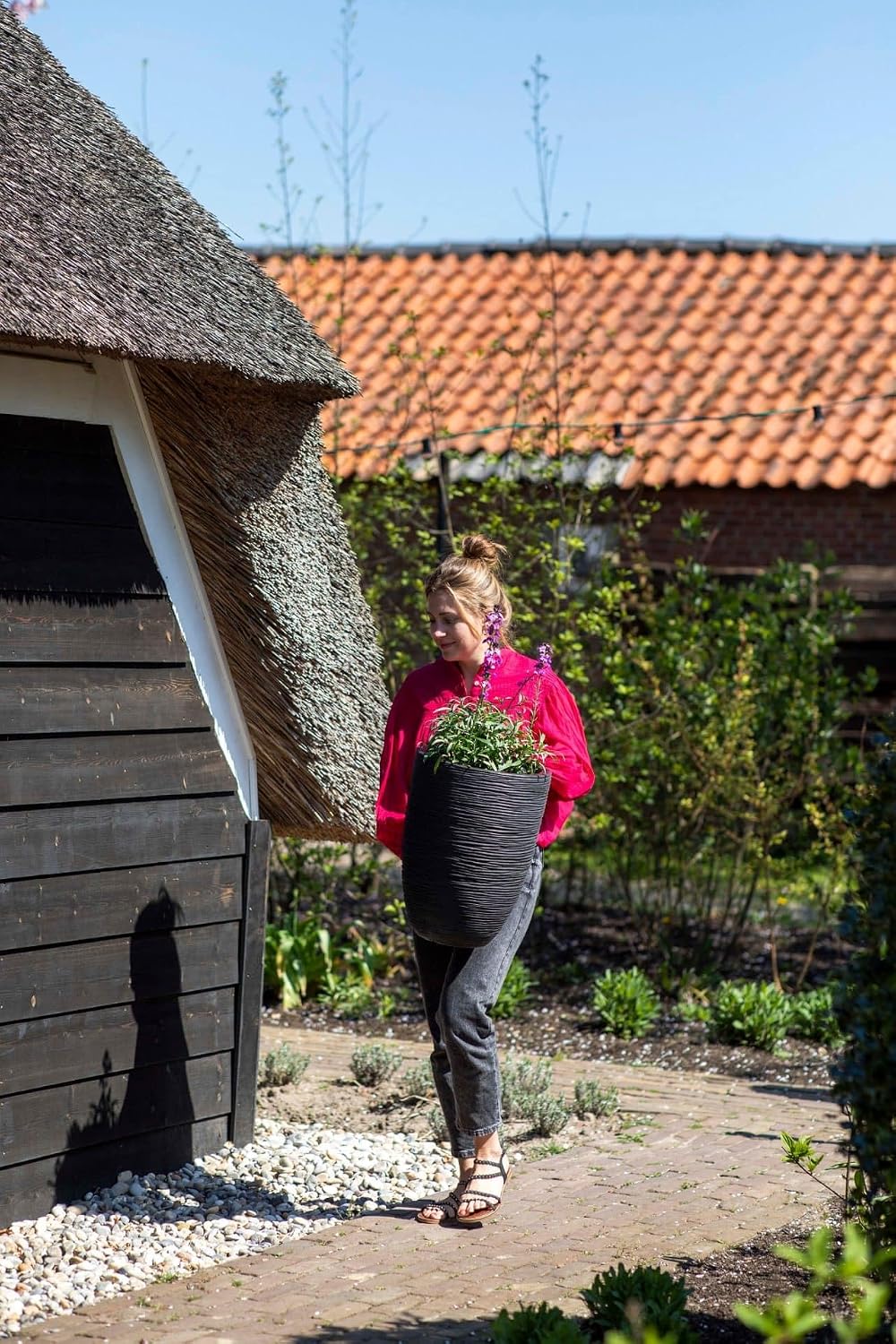 Capi Europe - Gefäss elegant niedrig Rib NL - 46x58 - Anthrazit - Öffnung Ø38 - Blumentopf für den I