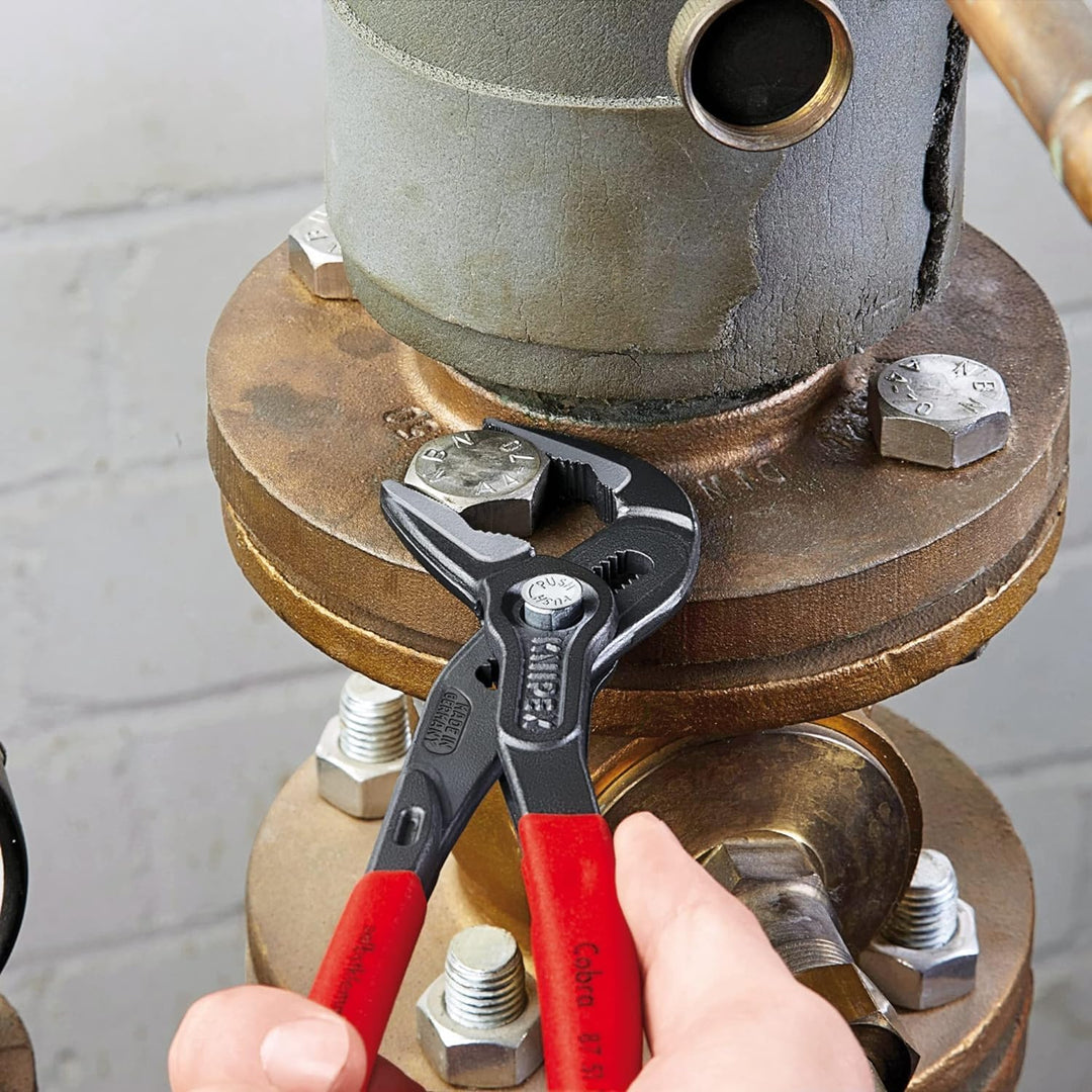 KNIPEX SB Cobra ES, Wasserpumpenzange | Rohrzange, extra schlank, Chrom-Vanadium, atramentiert, 250
