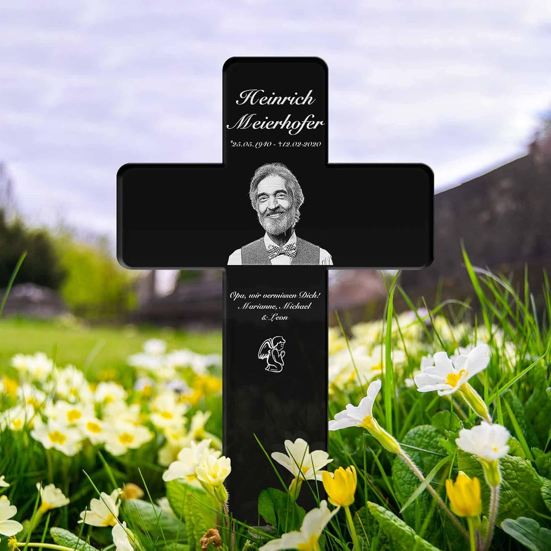 Personalisiertes Grabkreuz mit Gravur aus Hochglanz Acrylglas - Grabstecker Kreuz als wetterfester G