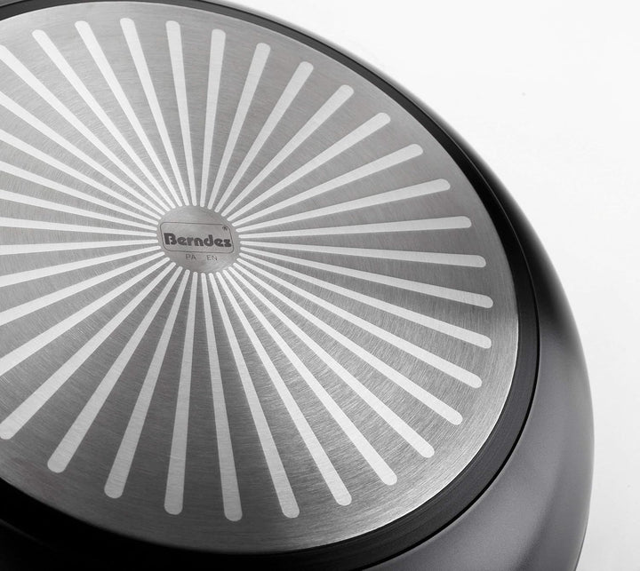 Berndes Pfanne mit flachem Rand für Crêpes und mehr 28 cm, Induktionsgeeignet, Aluminium, schwarz, 0