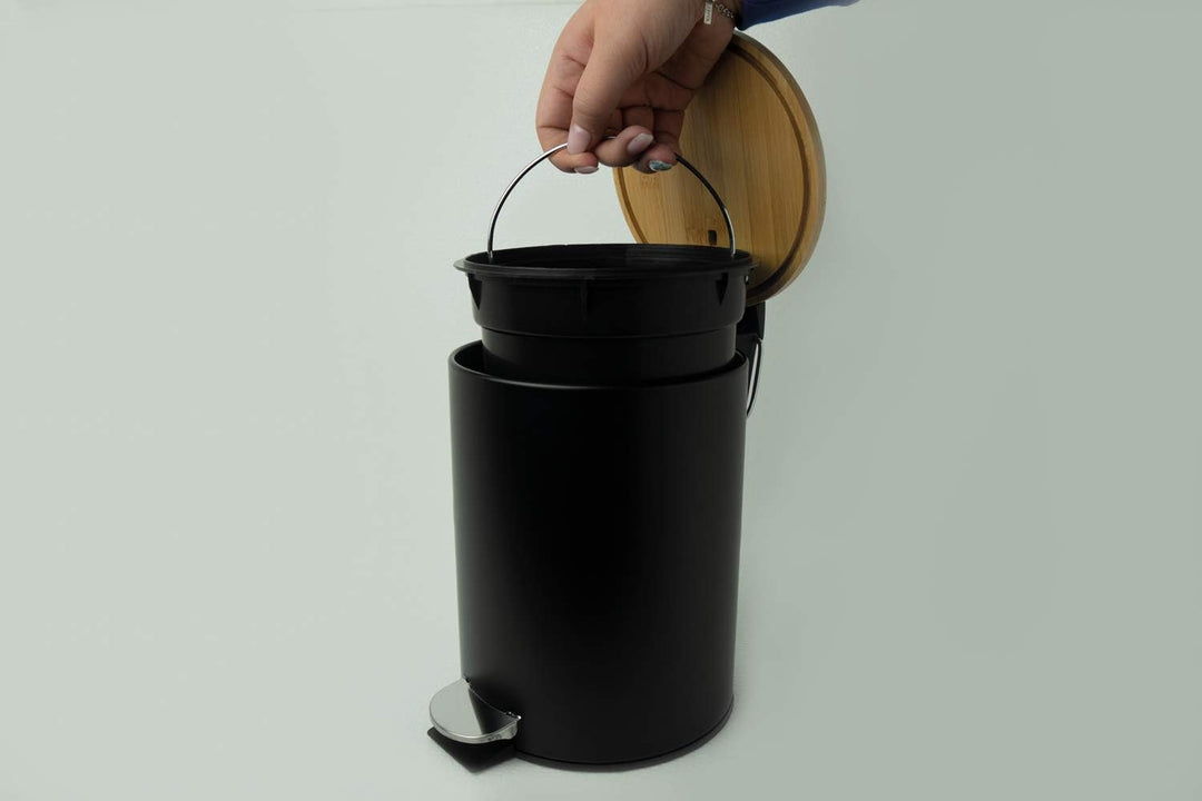 helit H2404405 - Tret-Abfallbehälter „the bamboo“, 3 Liter, mit Bambus Deckel, Behälter aus Metall,
