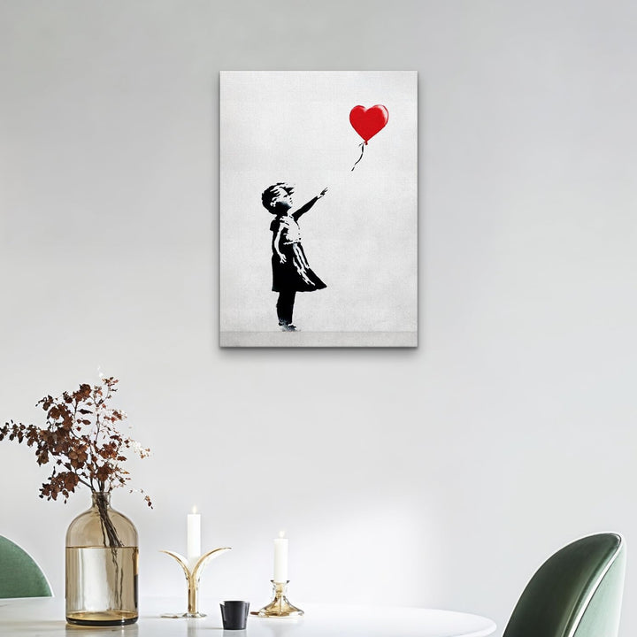 Giallobus - Gemälde - Banksy - - Standardleinwand - 70x100-07 - Baby Mädchen roter Herzballon - Bere