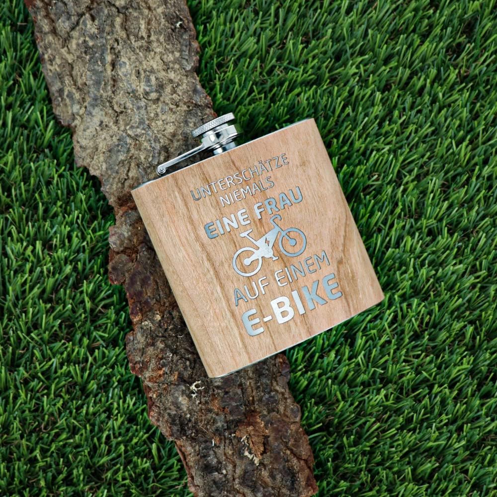 Spruchreif | Gravierter Edelstahl Flachmann | Holz Flachmann mit Gravur E-Bike | Outdoor Geschenk |