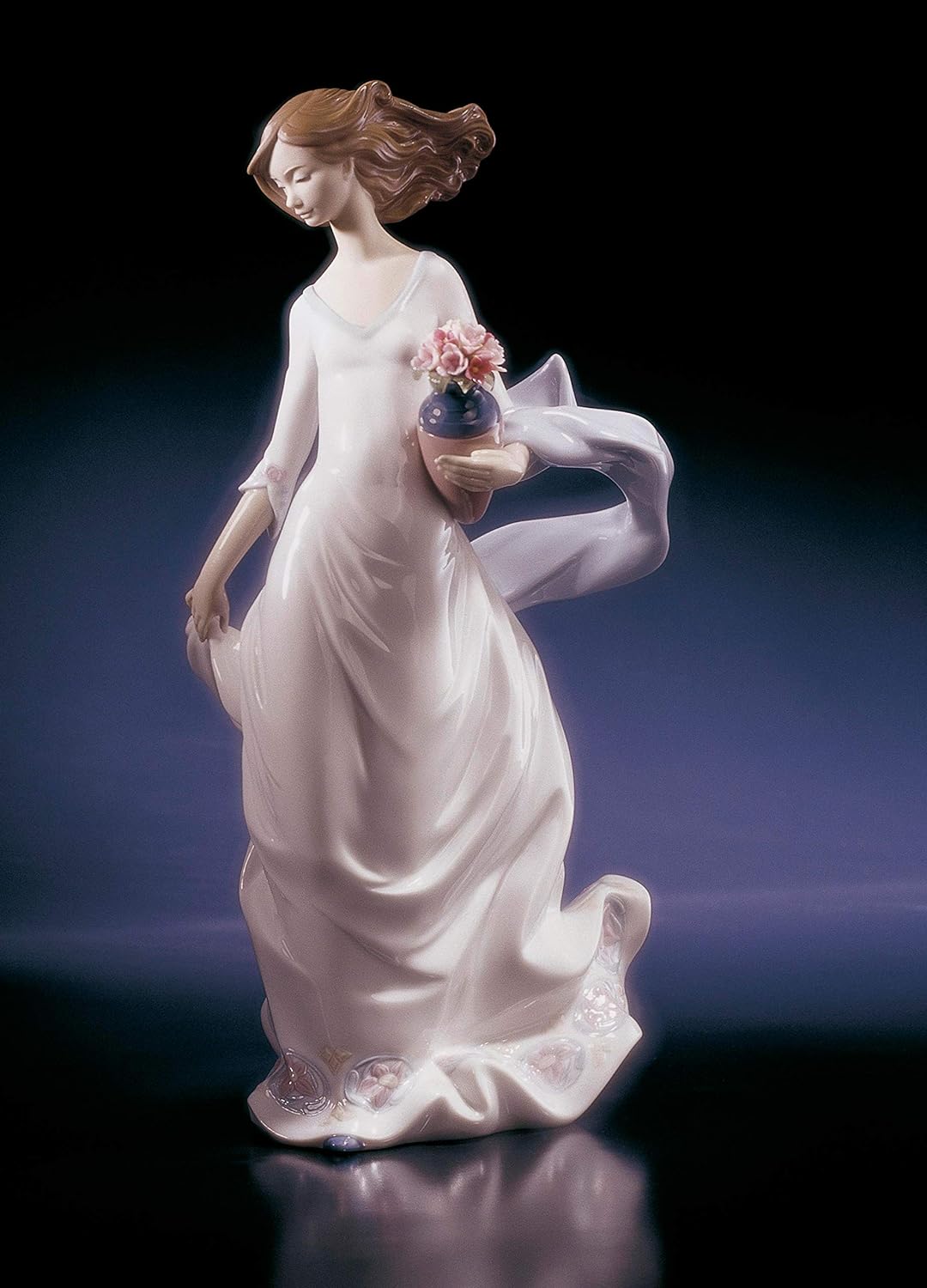 LLADRÓ Frauen-Figur Verträumter Augenblick. Frau. Porzellan.