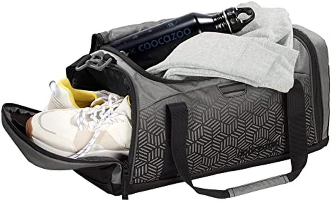 coocazoo Sporttasche „Black Carbon“, schwarz-grau, Hauptfach, Nasswäschefach, Seitentasche, Reflekto
