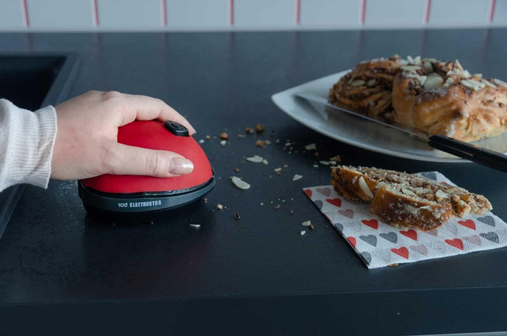 Starmix Mini Tisch-Staubsauger mit hoher Saugkraft I Akku Handstaubsauger für Krümel und ähnliches I