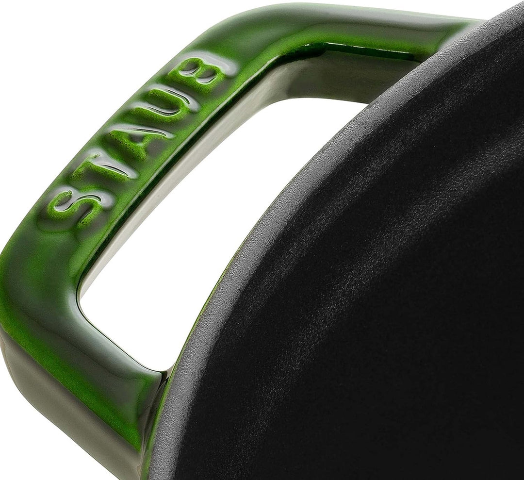 STAUB Runde Kocotte, 2,75 Quart, Basilikum 2.75 quart Basil, 2.75 qt Basil