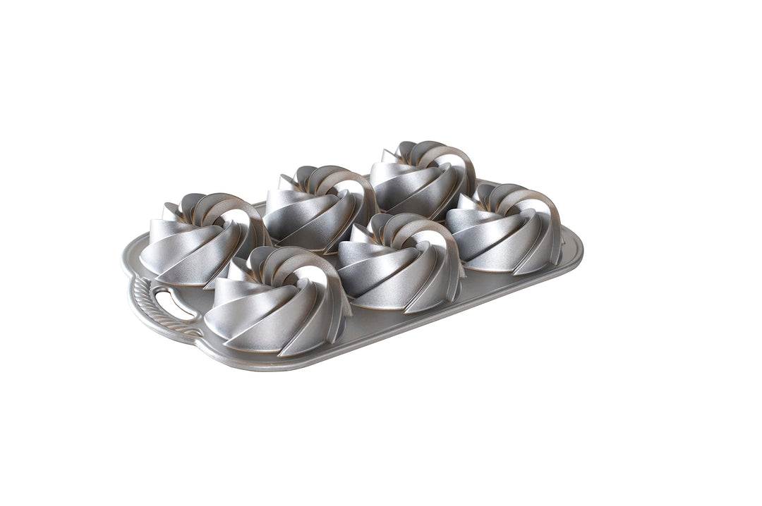 NordicWare Backform, Aluminium, 37,8 x 22,6 x 4,4 cm, 1 Einheiten (Farblich Sortiert)