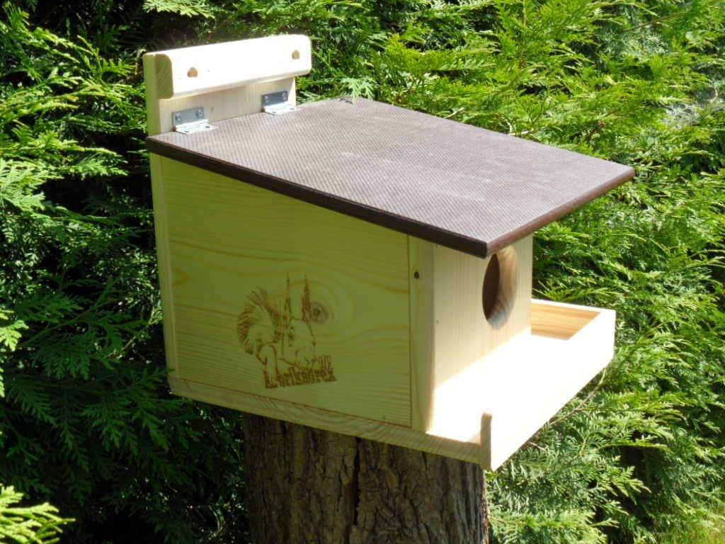 Hochwertig imprägnierter, Witterungsbeständiger XXXL Eichhörnchen Kobel/Futterhaus aus hochwertigem