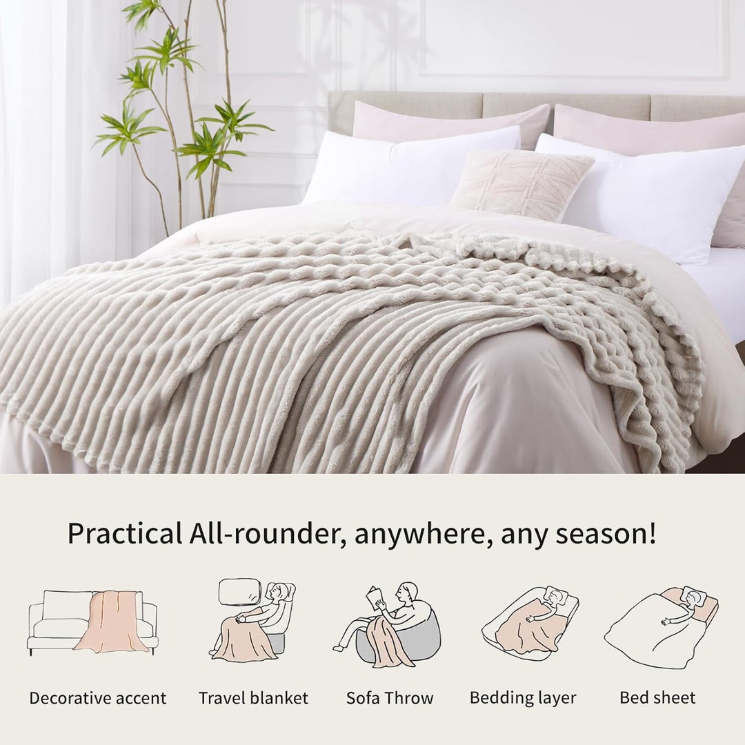 RUIKASI Kuscheldecke Flauschig Decke Beige - 150x200cm Fleecedecke Sofadecke Couchdecke für Wohnzimm