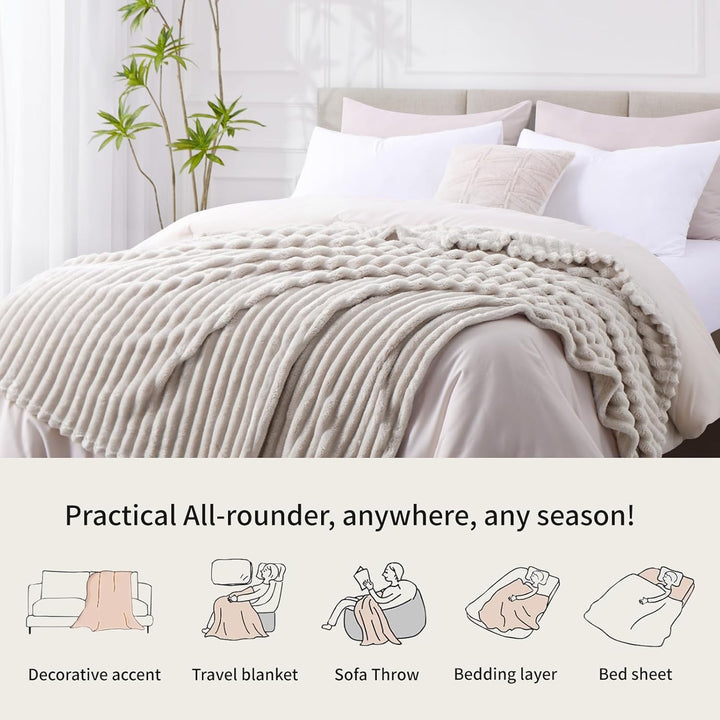 RUIKASI Kuscheldecke Flauschig Decke Beige - 150x200cm Fleecedecke Sofadecke Couchdecke für Wohnzimm