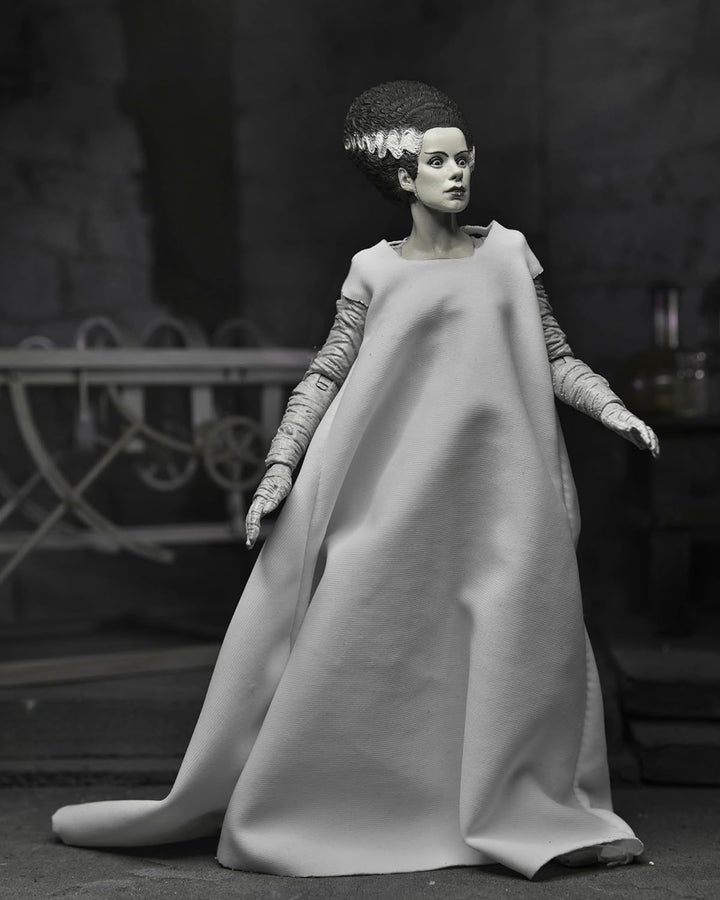NECA - Universal Monsters Ultimate Bride of Frankenstein 7" Action Figure