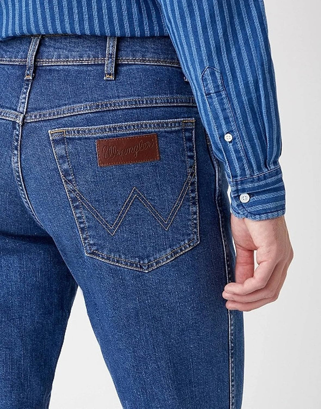 Wrangler Herren Jeans Texas - Regular Fit - Blau - Arm Strong W29-W50 Stretch 40W / 34L Best Rocks,
