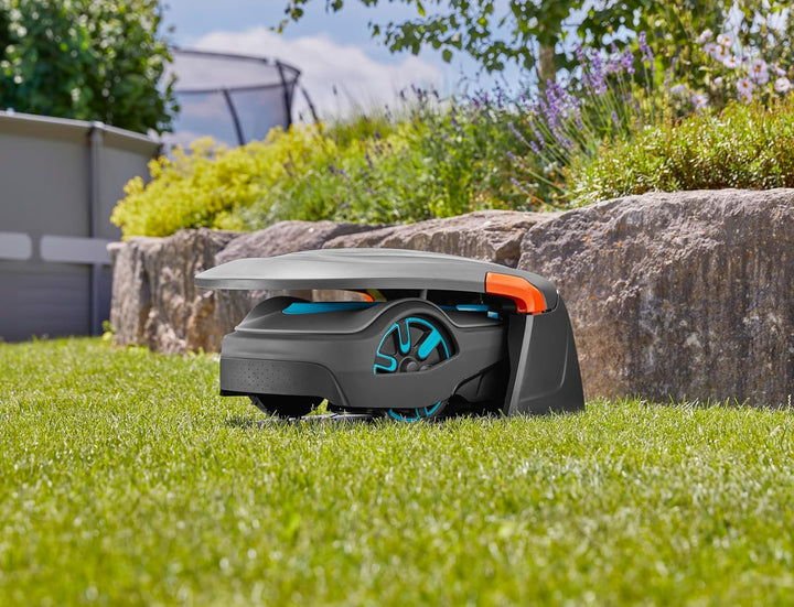 Gardena Garage für Mähroboter: Garage für Rasenmäher, optimaler Sonnen- und Regenschutz für Rasenrob