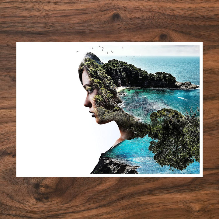 wandmotiv24 Poster als Wanddeko, Grösse 18x13cm, Kunst, Double Exposure, Frau, Insel, Meer, Art, Mod