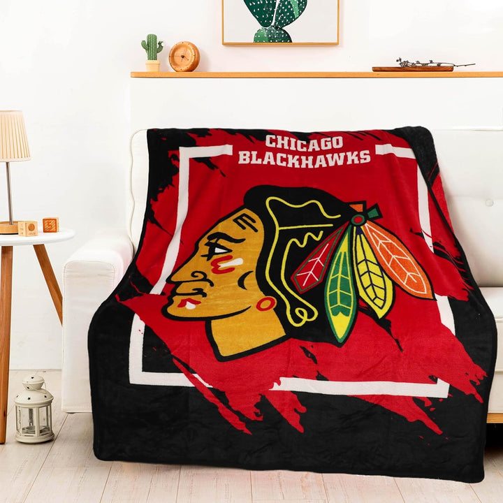 Northwest NHL Chicago Blackhawks Micro Raschel Überwurfdecke, 116,8 x 152,4 cm, dimensional Chicago