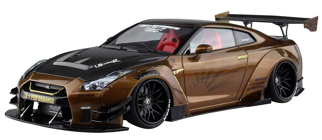 Aoshima Nissan GT-R R35 Type 2 Ver. 1 LB Works ADVAN 1:24 Model Kit Bausatz 055915