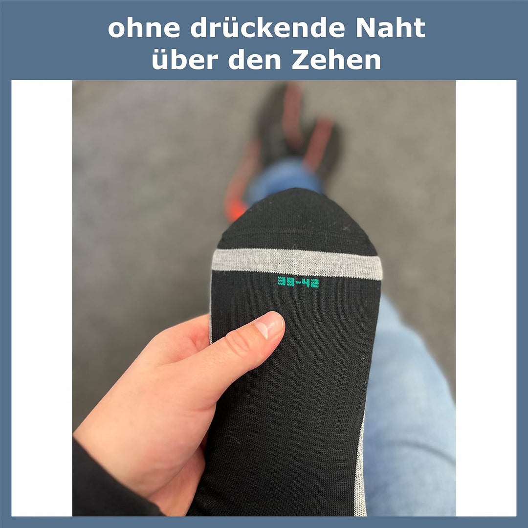 GAWILO Herren Skisocken mit Polsterung (4er-Pack) 20% wärmende Wolle 47-50 schwarz+, 47-50 schwarz+