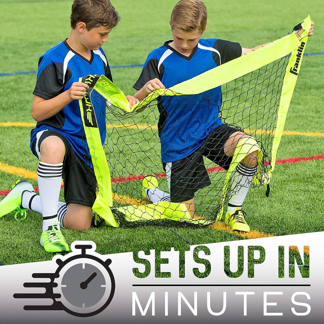 Franklin Sports Blackhawk Tragbares Fussballtor – Pop-Up-Fussballtor und Netz – Indoor- oder Outdoor